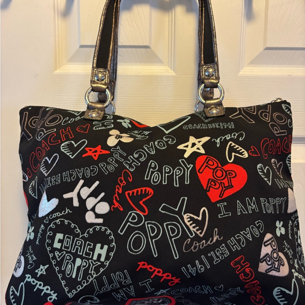 Coach Poppy G1020-16052 Large Glam Graffiti Print Tote Bag in EUC - Picture 8 of 15